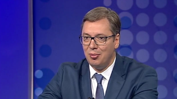 Vučić: Finansijski ćemo pomoći Zvezdi i Partizanu dok se ne privatizuju