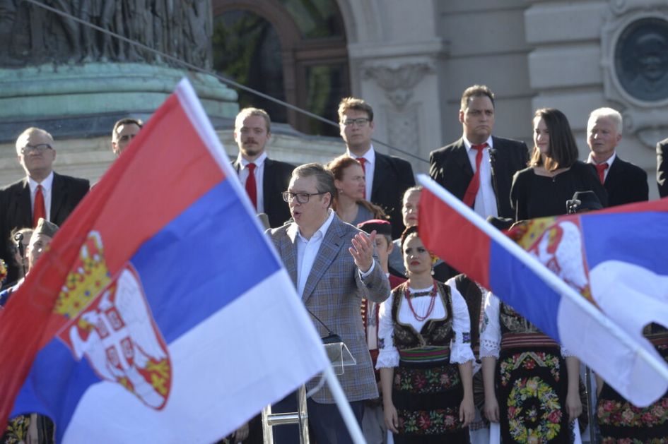 Vučić: Gde piše da imovina pripada centralnim vlastima BiH, a ne entitetima?