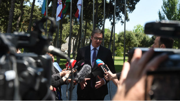 Vučić: Naša politika je EU, ne menja je želja bilo kog političara