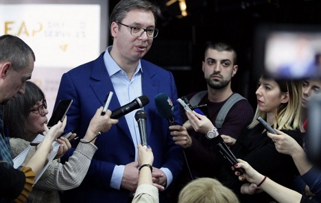 Vučić: Ne podležem pritiscima ni SAD, neću ni na ulici
