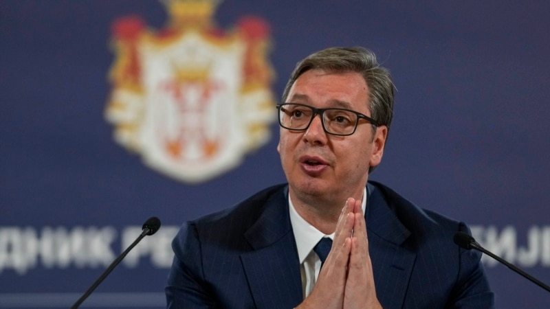 Vučić: Dobio sam informacije da su protesti u Beogradu pokušaj obojenih revolucija