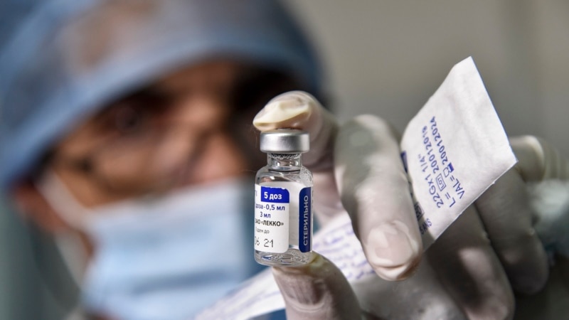 Vučić: Od juna u upotrebi ruske vakcine iz Torlaka