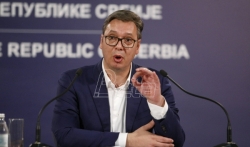 Vučić: Oni koji bojkotuju izbore u Beogradu, ne bojkotuju u Prištini pošto su tamo uslovi ...