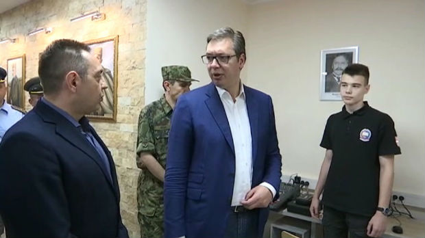 Vučić: Početkom 2019. imaćemo najsnažniju armiju u regionu 