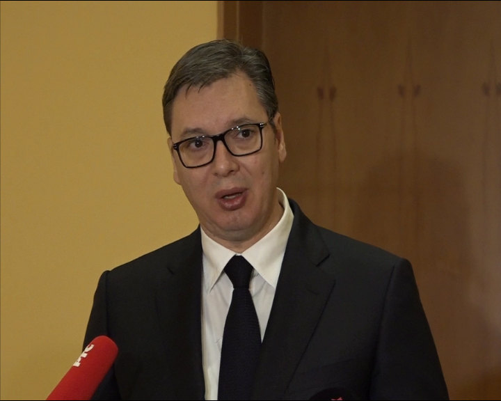 Vučić: Pokazujemo da brinemo o običnom čoveku