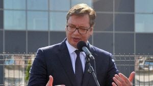 Vučić: Ponuda Telekoma Srbije odbijena iz političkih razloga