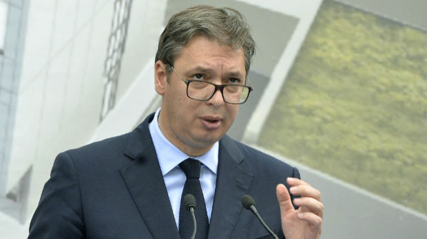 Vučić: Pridike nam drže ljudi osuđeni za silovanje