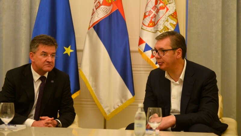 Vučić: Sa Lajčakom o krizi na Kosovu