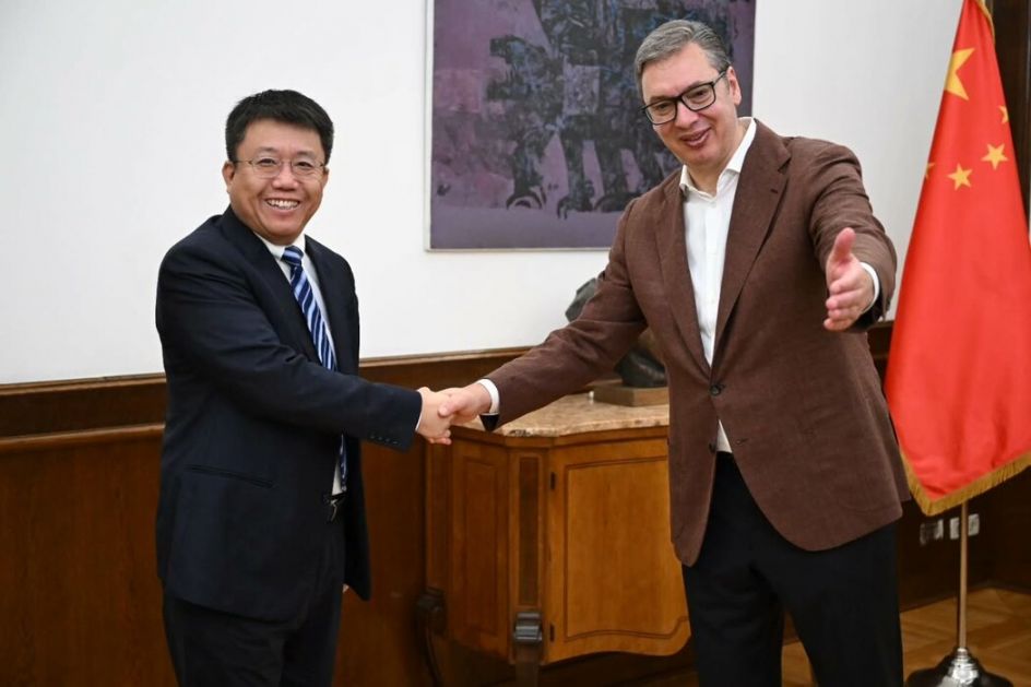 Vučić: Srbija ostaje otvorena za investicije koje doprinose digitalnoj transformaciji