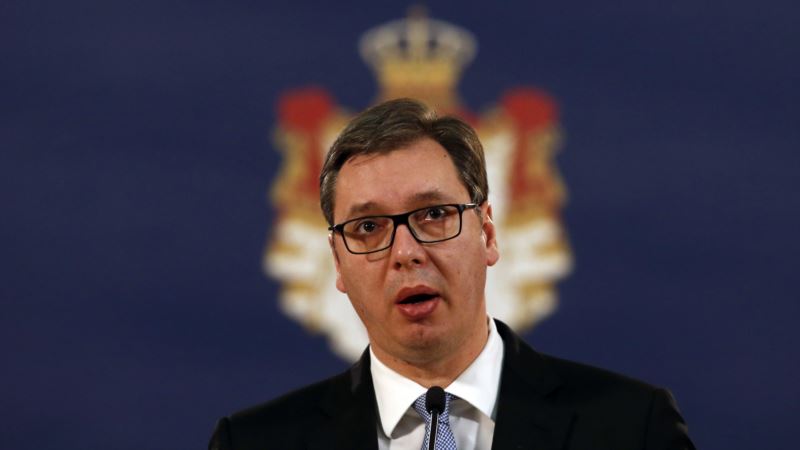 Vučić: Srbija se ne bavi puškama i oružjem