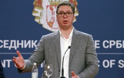 
					Vučić: U Srbiji su se 15-20 godina stideli naših junaka ne bi li se održali na vlasti 
					
									