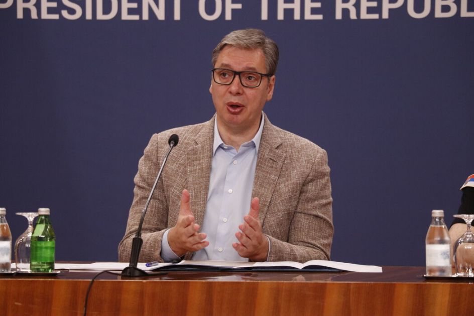 Vučić: Uspeli smo da sačuvamo mir, 64 povređenih građana u Novom Sadu, 16 policajaca; Građanskog rata neće biti