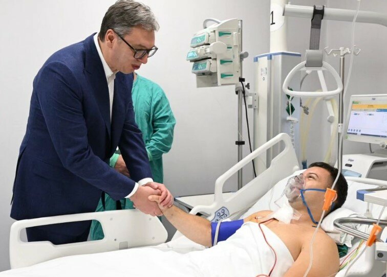 Vučić: Žandarm Miloš Jevremović biće odlikovan čim izađe iz bolnice; Bez milosti prema terorizmu