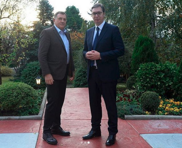 Vučić čestitao Dodiku na kompromisu i dodao: Odličan sastanak FOTO