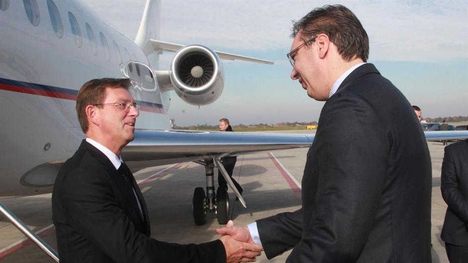 Vučić domaćin slovenačkom premijeru na ručku u Smederevu