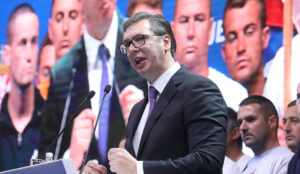 Vučić u Nišu: Dok hodam i dišem boriću se da se kriminalci ne vrate na vlast