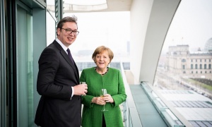 Vučić i Angela Merkel saglasni: Mir i stabilnost se moraju očuvati po svaku cenu