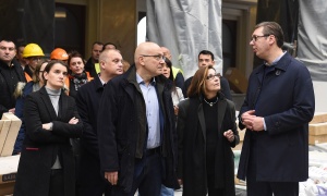 Vučić i Brnabić obišli radove na obnovi Narodnog muzeja: Vrata se otvaraju za Vidovdan