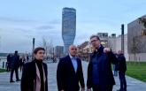 Vučić i Brnabić šetali sa Kovačevskim: Sa ponosom pokazujem prijatelju koliko se Beograd izgradio FOTO