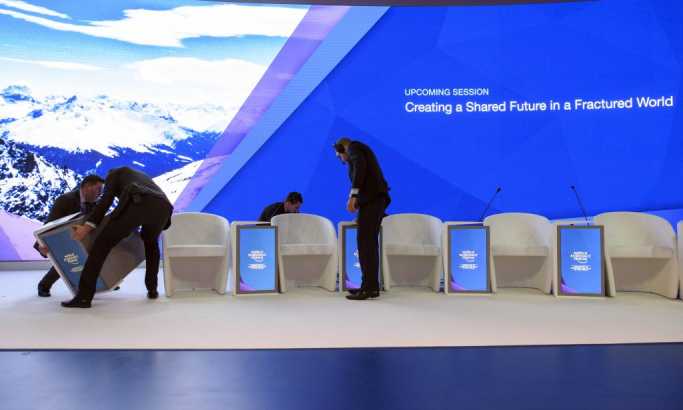 Vučić i Brnabićeva stigli u Davos