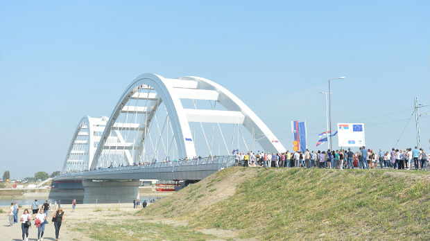 Vučić i Đilas o Žeželjevom mostu i Mostu na Adi