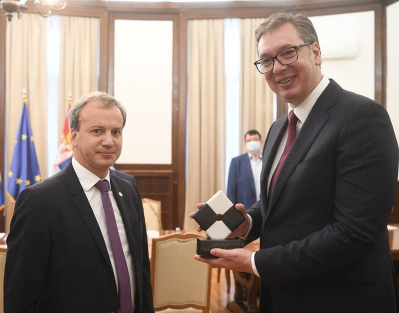 Vučić i Dvorkovič dogovorili svetski šahovski turnir u Beogradu
