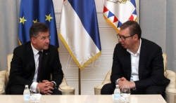 Vučić i Lajčak razgovarali o krizi na Kosovu