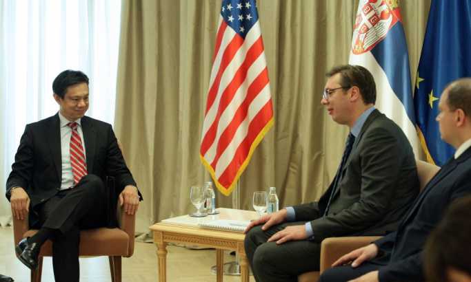 Vučić i američki izaslanik ni reči o ruskom centru u Nišu