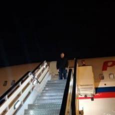 Vučić ispratio predsednika Rusije na aerodromu: Putin odleteo iz Srbije (FOTO)