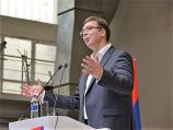 Vučić kao premijer u Nišu kritikovao porodilje, kao predsednik moli žene da rađaju