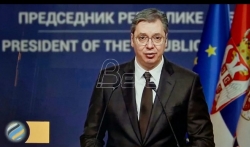 Vučić na Samitu o demokratiji: Izazovi sa kojima se suočavamo zahtevaju da se ujedinimo