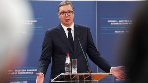 Vučić najavio pad cena goriva u Srbiji: Od sutra jeftiniji benzin i dizel