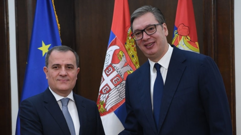 Vučić najavljuje novu posetu predsednika Azerbejdžana