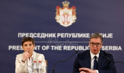 Vučić o vaučerima za godišnje odmore, zahtevima za sankcije Rusiji