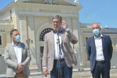 Vučić o vrućim foteljama: Nagađam ko će biti u vladi VIDEO