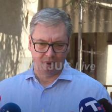 Vučić u Novom Kneževcu, obišao porodicu koja je rešila stambeno pitanje pomoću kredita za mlade: Molim ljude da požure, osam banaka učestvuje (VIDEO)