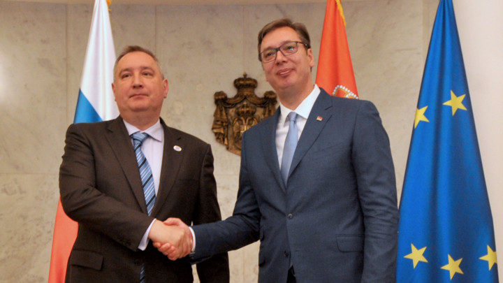 Vučić posle razgovora sa Rogozinom: Evrointegracije neće poremetiti odnose sa Rusijom