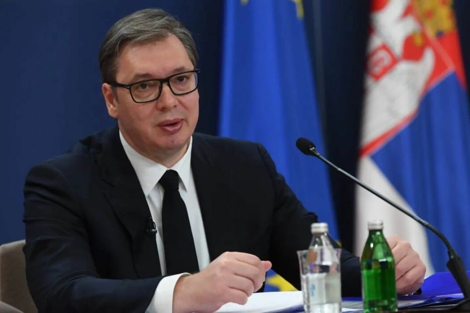 Vučić pozvao Severnu Makedoniju da razmisli o francuskom predlogu