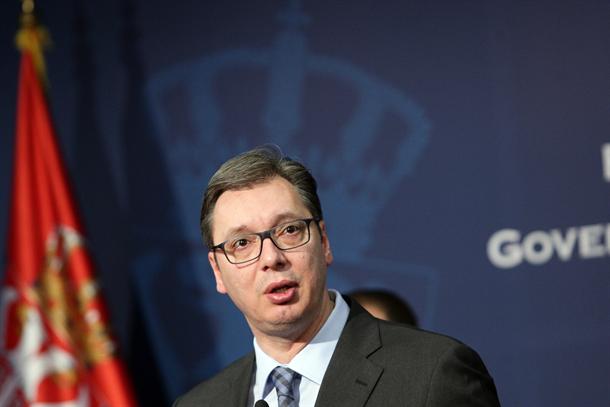 Vučić pozvao na mirno rešenje krize u Makedoniji