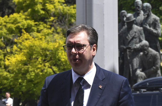 Vučić primio akreditivna pisma novih ambasadora FOTO