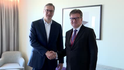 Vučić razgovarao s Lajčakom