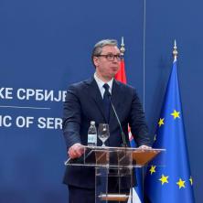 Vučić razgovarao sa predsednikom Ukrajine Volodimirom Zelenskim