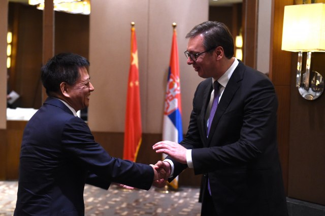 Vučić s predstavnicima najmoćnijih kineskih kompanija