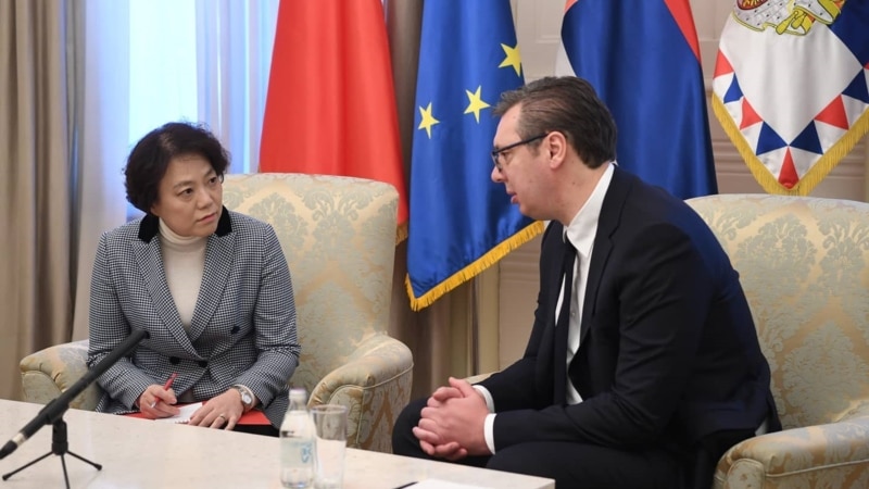 Vučić ambasadorima Rusije i Kine o krizi na Kosovu