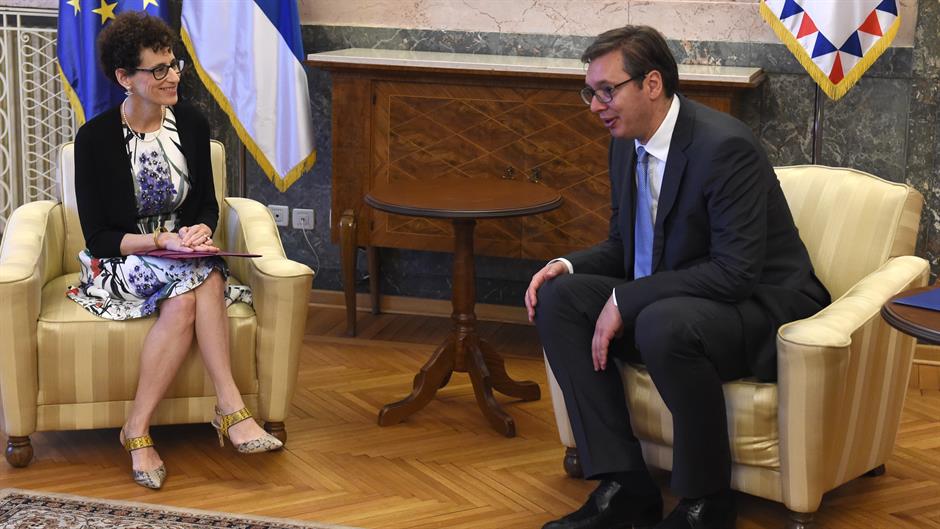 Vučić sa Elen Goldstin o restrukturiranju javnih preduzeća