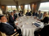 Vučić sa ambasadorom Kine: Sastanak uz domaća vina, razgovaralo se i o poseti Sija našoj zemlji FOTO
