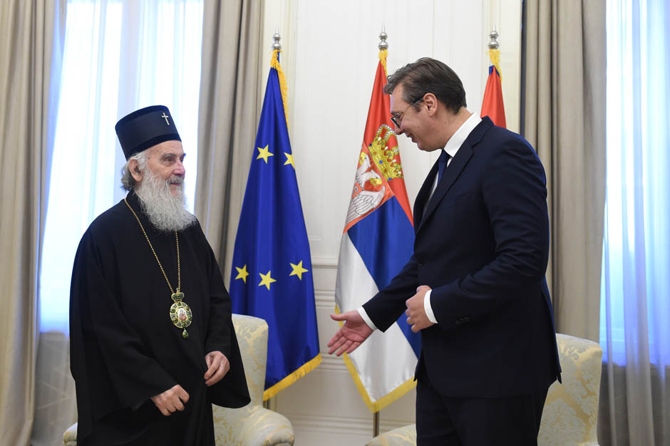Vučić sa patrijarhom: Ja smenjujem u SPC?! Svašta!