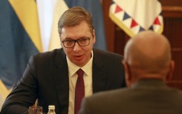 
					Vučić sa potpredsednikom kompanije Erikson o saradnji u oblasti IT sistema i mobilnih mreža 
					
									