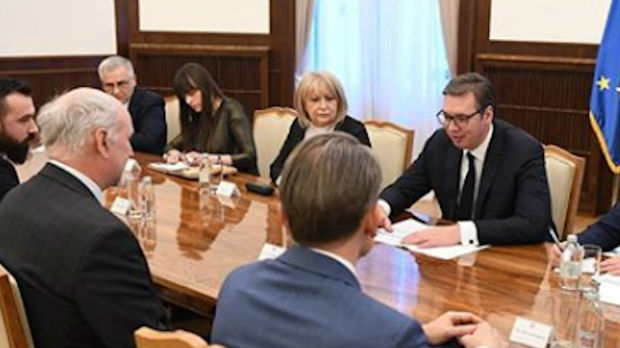 Vučić sa predstavnicima UNDP-a o demografskim problemima