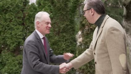 Vučić sa zvaničinkom Evropske komisije za proširenje razgovarao o pristupanju Srbije EU